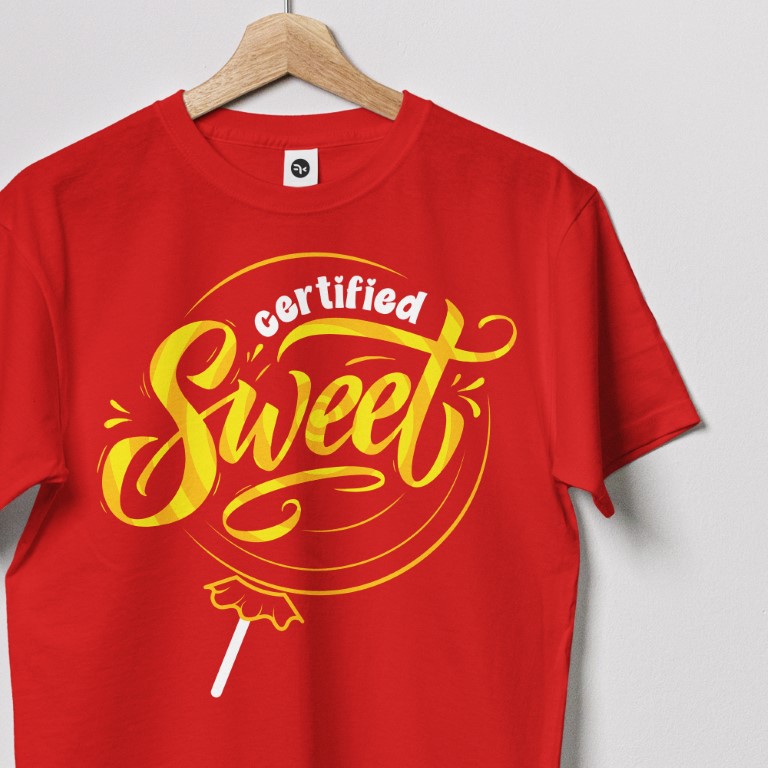 Sweet-Adult-Close-Up-Red (Medium)