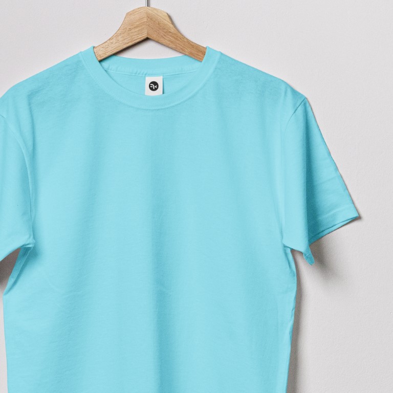 Solid-Sky-Blue-Close-Up (Medium)